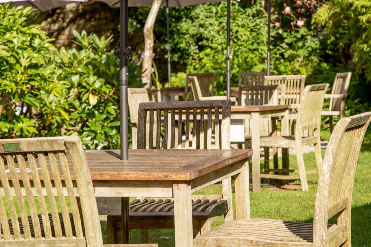 Castle Inn Lydford Exterior photo